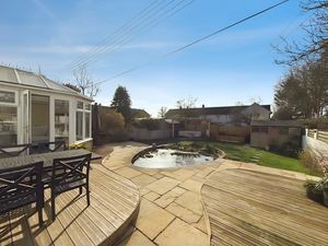 Photo 7- click for photo gallery